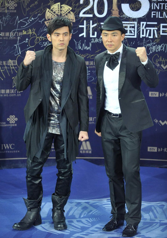 强化市场策 强化市场策