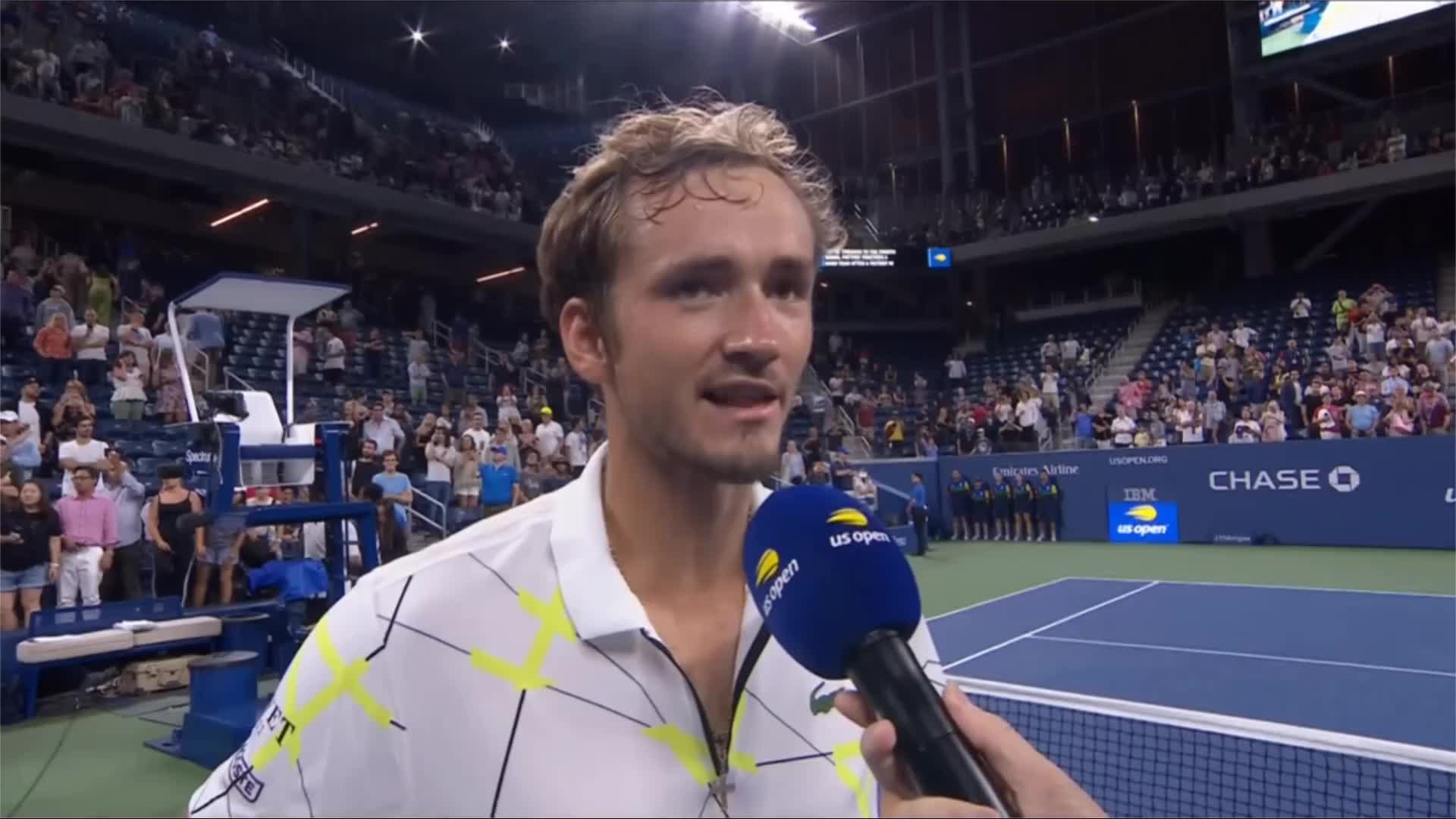 的努力与坚 的努力与坚