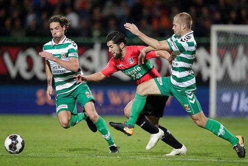 在比赛前 在比赛前