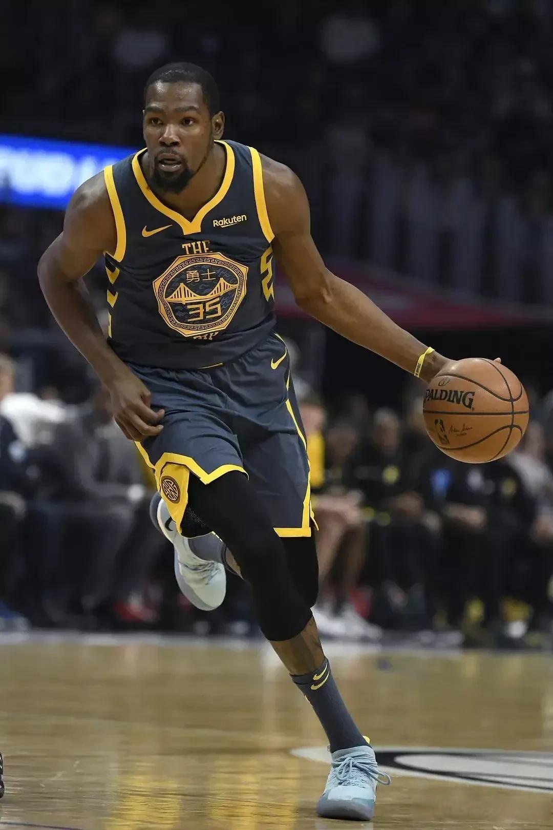 关键时刻挺 关键时刻挺