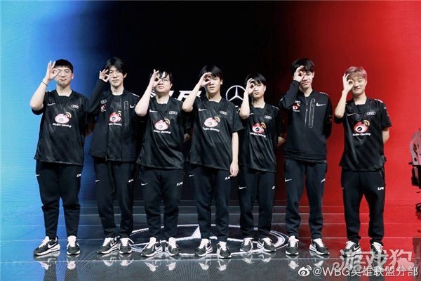 魔术虽然偶 魔术虽然偶